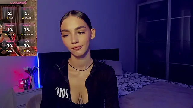 SophieCatty online show from 10-04-25, 11:41