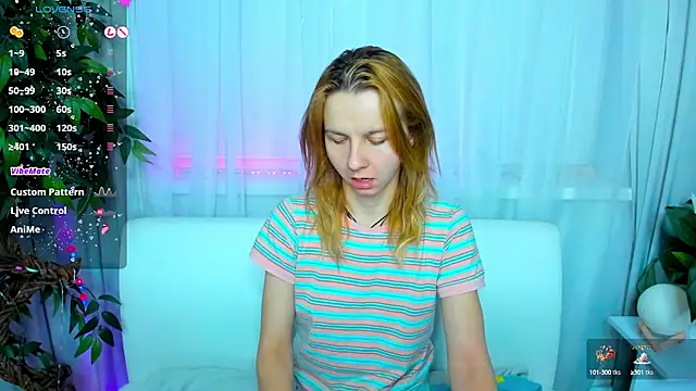 Snapshot of Bell_a_mi_ chatting on 02-23-25, 02:07 Bell a mi online show from 02-23-25, 02:07