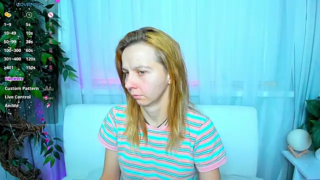 Snapshot of Bell_a_mi_ chatting on 02-24-25, 02:08 Bell a mi online show from 02-24-25, 02:08