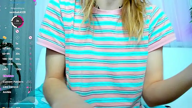 Snapshot of Bell_a_mi_ chatting on 03-10-25, 05:33 Bell a mi online show from 03-10-25, 05:33