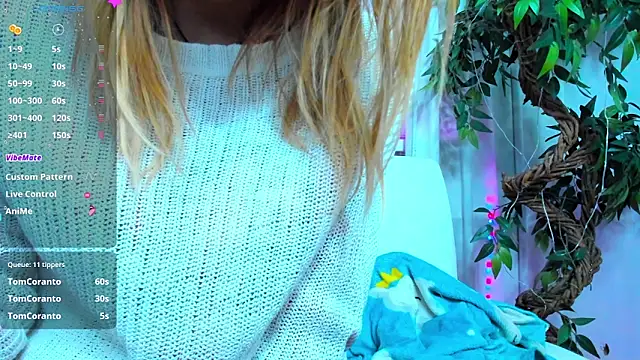 Snapshot of Bell_a_mi_ chatting on 03-16-25, 09:27 Bell a mi online show from 03-16-25, 09:27