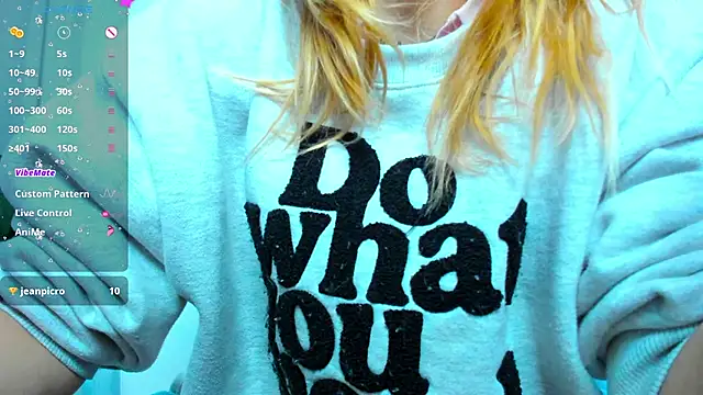 Snapshot of Bell_a_mi_ chatting on 03-18-25, 10:03 Bell a mi online show from 03-18-25, 10:03