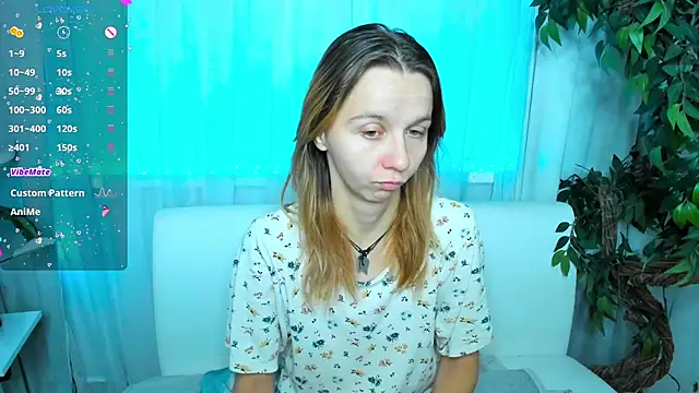 Snapshot of Bell_a_mi_ chatting on 09-12-25, 04:56 Bell a mi online show from 09-12-25, 04:56