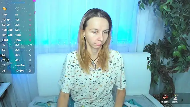 Snapshot of Bell_a_mi_ chatting on 09-18-25, 05:42 Bell a mi online show from 09-18-25, 05:42