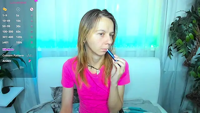 Snapshot of Bell_a_mi_ chatting on 10-06-25, 08:23 Bell a mi online show from 10-06-25, 08:23