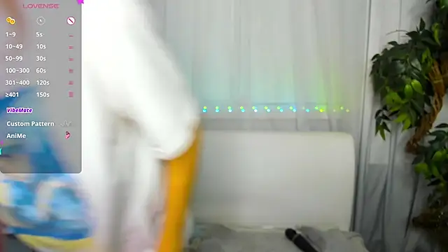 Snapshot of Bell_a_mi_ chatting on 10-14-25, 09:10 Bell a mi online show from 10-14-25, 09:10