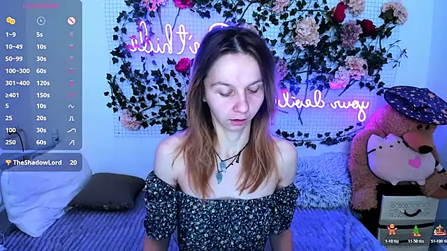 Snapshot of Bell_a_mi_ chatting on 12-04-25, 12:58 Bell a mi online show from 12-04-25, 12:58