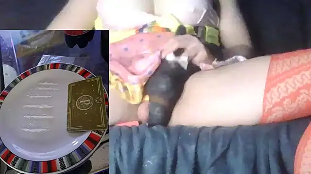 Snapshot of slankecrosdresser chatting on 02-05-25, 11:39 slankecrosdresser online show from 02-05-25, 11:39