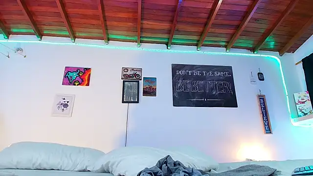 RyanCarter  online show from 02-08-25, 05:39