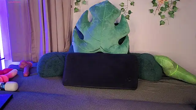 AnnaGingerDD online show from 02-28-26, 11:50