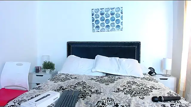 Snapshot of ZulyMichels chatting on 03-01-25, 01:40 ZulyMichels online show from 03-01-25, 01:40