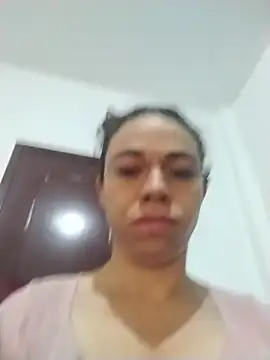 Snapshot of ZulyMichels chatting on 06-10-26, 02:12 ZulyMichels online show from 06-10-26, 02:12