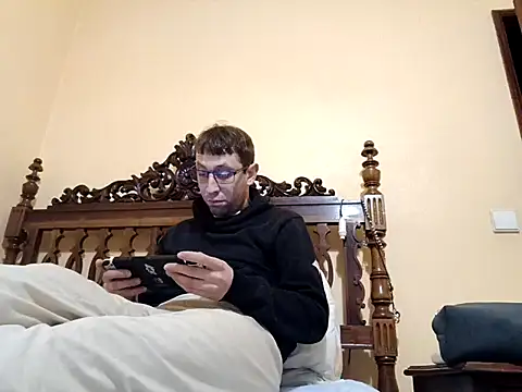 Snapshot of White_rabbit_ chatting on 11-25-25, 05:57 White rabbit online show from 11-25-25, 05:57