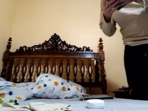 Snapshot of White_rabbit_ chatting on 01-13-26, 08:58 White rabbit online show from 01-13-26, 08:58