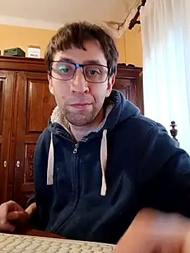 Snapshot of White_rabbit_ chatting on 03-02-26, 10:00 White rabbit online show from 03-02-26, 10:00