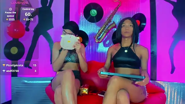 nickyminach  online show from 02-21-25, 07:43