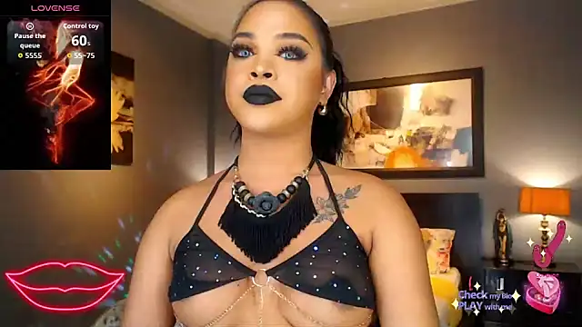 MarryQueen22 online show from 04-28-26, 02:27