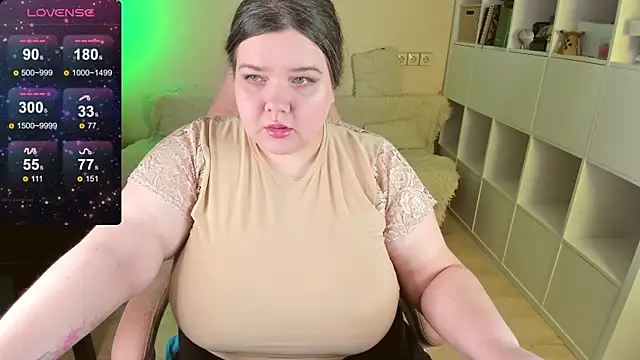 PlumPie online show from 02-26-25, 05:50