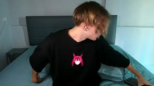 Cryptikov online show from 01-25-25, 03:19