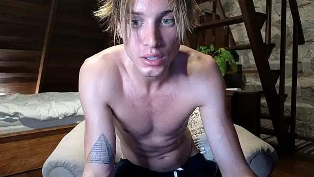 Cryptikov online show from 04-08-26, 01:44