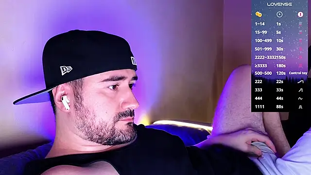 Snapshot of DominantTheo chatting on 02-22-25, 04:07 DominantTheo online show from 02-22-25, 04:07