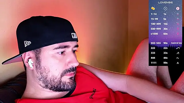 Snapshot of DominantTheo chatting on 03-01-25, 03:43 DominantTheo online show from 03-01-25, 03:43