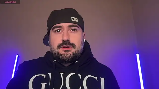 DominantTheo online show from 06-09-26, 03:40