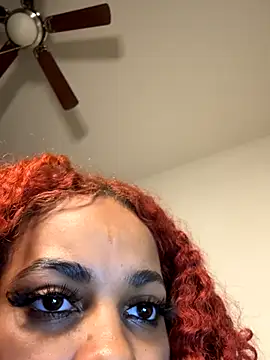 Snapshot of Cloutchasercrystall chatting on 10-07-25, 03:04 Cloutchasercrystall online show from 10-07-25, 03:04