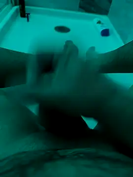 Snapshot of Hornbody chatting on 11-17-25, 04:46 Hornbody online show from 11-17-25, 04:46