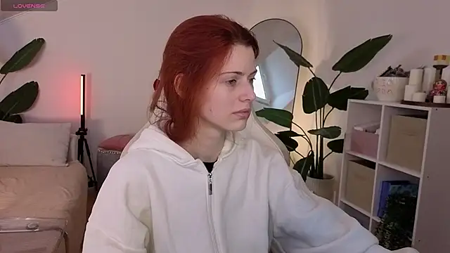 doll lesli online show from 01-11-26, 10:42