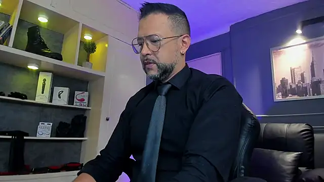 MrFrank tattoo online show from 11-28-25, 12:19