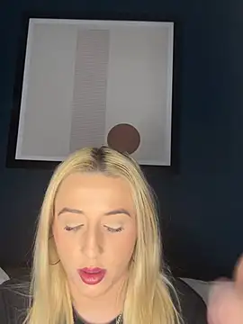 Strongqueen online show from 02-02-25, 10:39