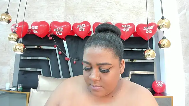 BiancaFollerach online show from 02-18-25, 11:33