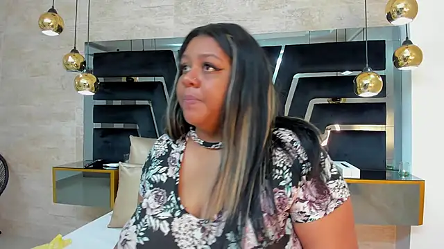 BiancaFollerach online show from 03-15-25, 11:40