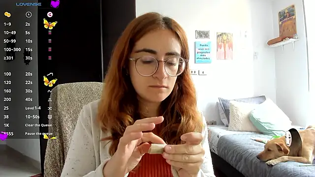 Snapshot of linda_giggle chatting on 12-03-24, 01:21 linda giggle online show from 12-03-24, 01:21