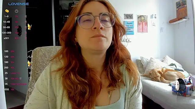 Snapshot of linda_giggle chatting on 12-13-24, 01:44 linda giggle online show from 12-13-24, 01:44