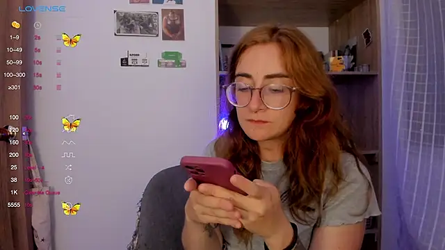 Snapshot of linda_giggle chatting on 02-11-25, 02:46 linda giggle online show from 02-11-25, 02:46