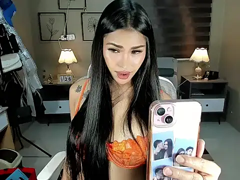 Snapshot of EternityBanks chatting on 09-27-25, 04:01 EternityBanks online show from 09-27-25, 04:01