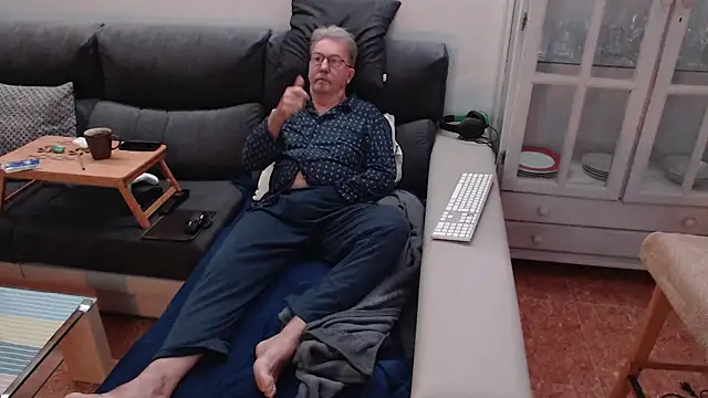 Nudelschwanz online show from 02-27-25, 04:09