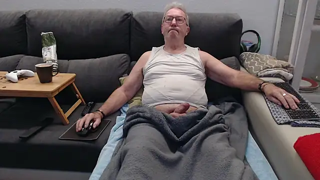 Nudelschwanz online show from 03-03-26, 06:19