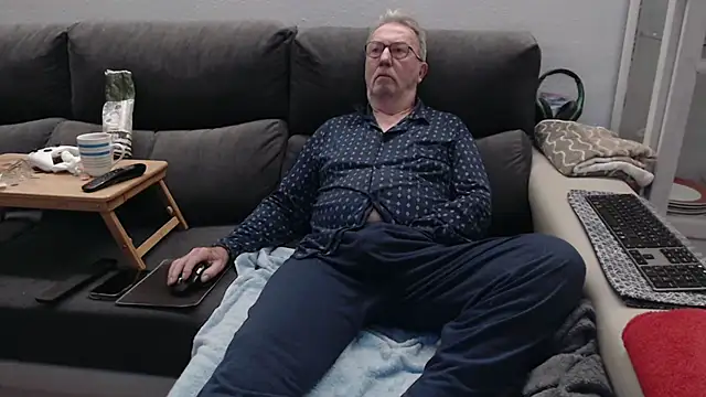 Nudelschwanz online show from 03-05-26, 06:09