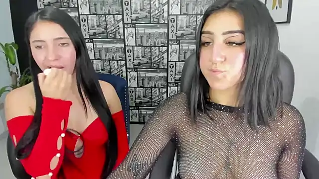 Isa And Natasha online show from 02-25-25, 05:47