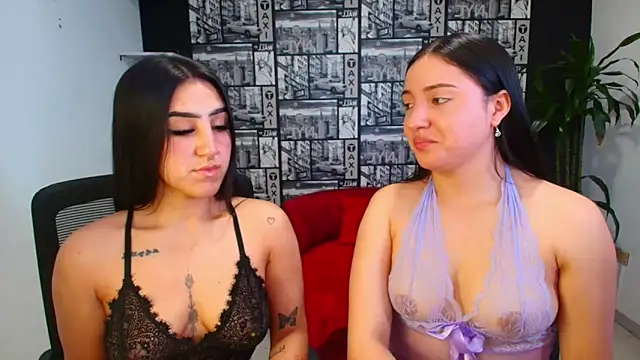 Isa And Natasha online show from 05-12-26, 07:00