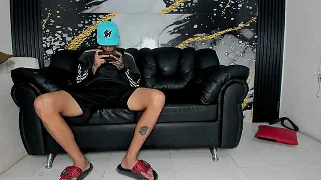 self love46 online show from 04-26-26, 08:39