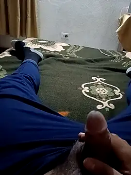 verga199069 online show from 11-04-25, 02:32