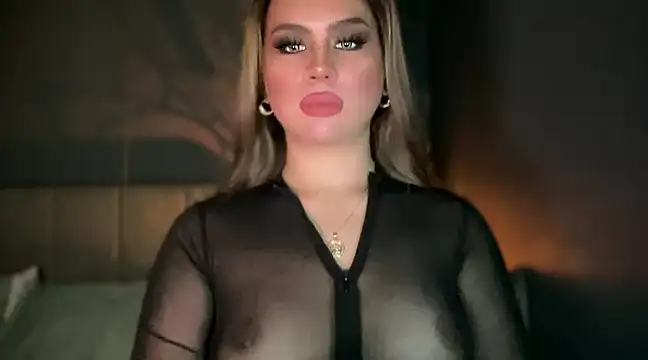 Snapshot of Mistress_supreme chatting on 03-10-25, 07:29 Mistress supreme online show from 03-10-25, 07:29