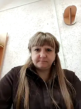 Snapshot of Office_Albertina chatting on 05-11-26, 10:07 Office Albertina online show from 05-11-26, 10:07