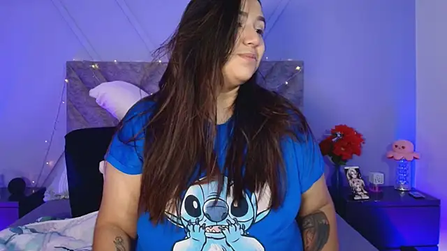 Snapshot of emmajohnss chatting on 03-14-25, 03:48 emmajohnss online show from 03-14-25, 03:48