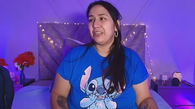 Snapshot of emmajohnss chatting on 03-23-25, 03:54 emmajohnss online show from 03-23-25, 03:54