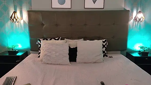 Madisonsmiith online show from 10-28-25, 08:33